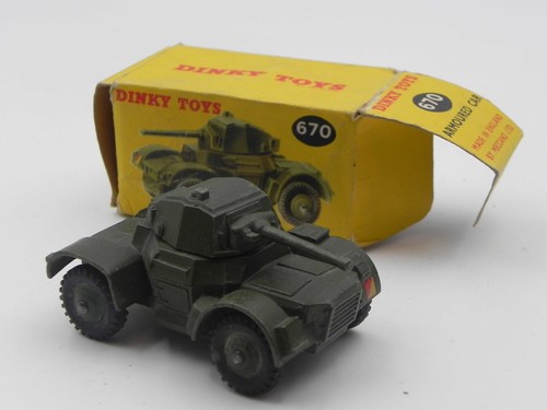 Dinky toys 670 voiture - dinky,