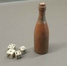 boîte à dés en bois