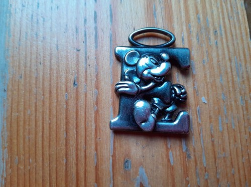 Rare porte clé clef