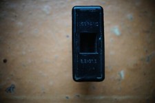 Legrand  porte-fusible  à broches  8,5 x 31,5 équipé avec fusible 10 ampères