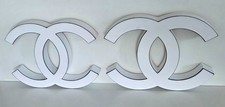 CHANEL 2 LOGOS PRESENTOIRS