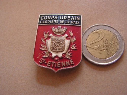 Insigne metal peint - , corps