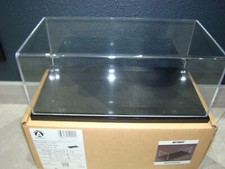 VITRINE  1/18 EME  SOCLE