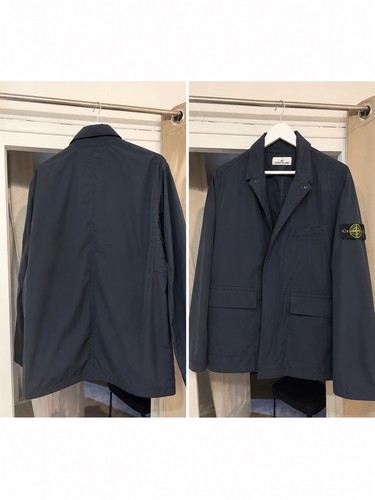 Stone island field - stone,