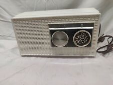 Vintage 1960’s Zenith AM