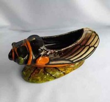 Ancienne Cigale vide poche en céramique polychrome, sans signature.