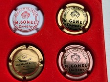 LOT DE 3 CAPSULES DE CHAMPAGNE GONEL.M. RÉFÉRENCE 2,4,3