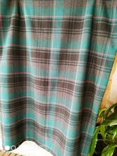 Jupe Verte à carreaux  verte et marron T 46