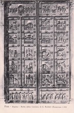 ITALIE PISE DUOMO PORTA DELLA CROCIERA DI S RANIERI