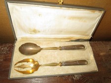 Couverts à salade anciens / manches en argent fourré