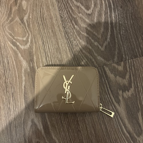 Porte feuille yves saint - yves,