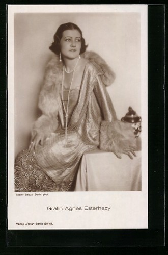 Carte postale actrice - , comtesse