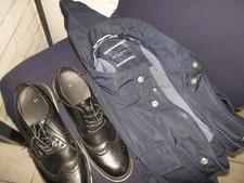 veste HILFIGER  M  + chaussure 41 richelieux noire.