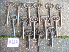 LOT A624 DE 14 CLÉ CLÉS