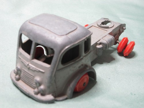 Dv7388 cij renault - 1/55,