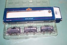 BACHMANN set de 3 wagons 14 T citerne ESSO roule sur HO