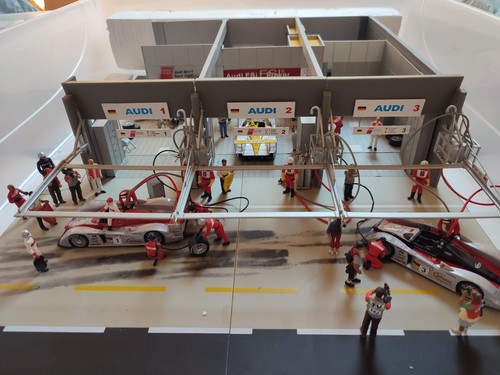 Maquette stand audi des h - stand,