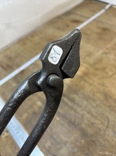 pince à monter de cordonnier  outil ancien Old Tool (n.81)