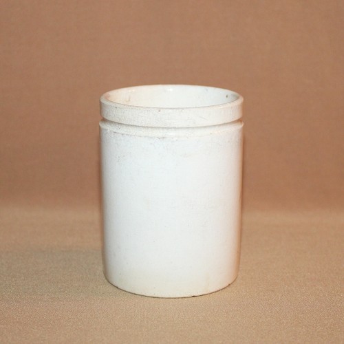 Ancien petit pot - , crème