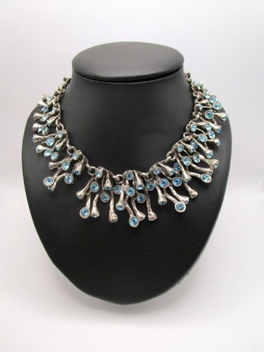 Collier plastron époque