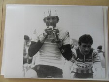 Photo de presse Tour d'Espagne 84 Eric CARITOUX futur vainqueur de l'épreuve