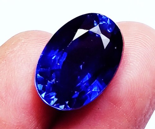 Saphir naturel bleu coupe - saphir,