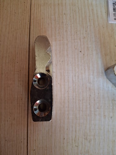 Gache porte droite renault - porte,