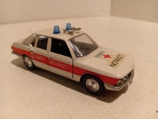 Schuco Models BMW 520 E28 Ambulance Notarzt 1/43 TBE