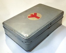 Rare Boîte de Secours