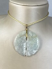 PENDENTIF ROND EN JADE BLANC JADEITE diamètre 52 mm Or 14Kt  MOTIF POISSONS ASIE