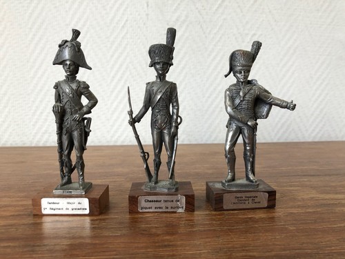 Figurines les etains du - 3x,