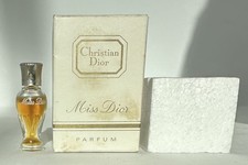 Très ancienne miniature