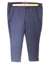 Pantacourt habillé marine