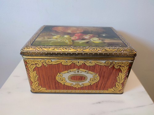 Ancienne boîte métallique - ancienne,