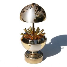 Distributeur de cigarettes /