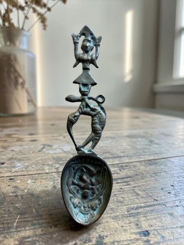 Cuillère ancienne sawari - cuillère,