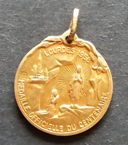 Médaille religieuse plaqué