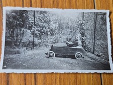 PHOTOGRAPHIE ANCIENNE ENFANT VOITURE A PEDALES JOUET