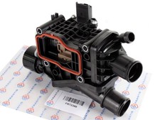 Boîtier du Thermostat Peugeot 3008 308 5008 508 I II 2.0 BlueHDI 9804160380