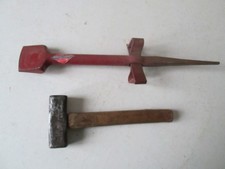 outils anciens enclume marteau