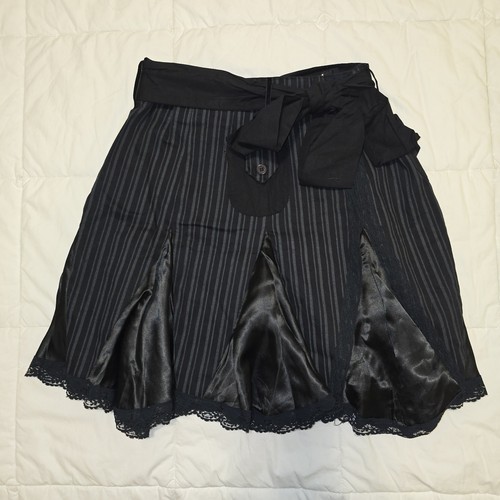 Dead threads gothic dark - dead,