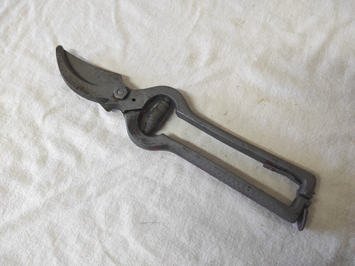 Outil pour jardin - outil, ancien