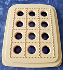 PLAQUE A RAVIOLES RAVIOLIS