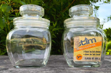 Rare 2 anciens bocaux publicitaires chocolat poulain instantané cacao couvercles