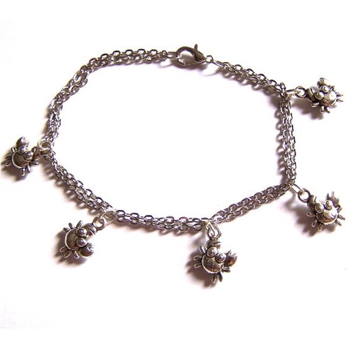 Bracelet argenté breloques