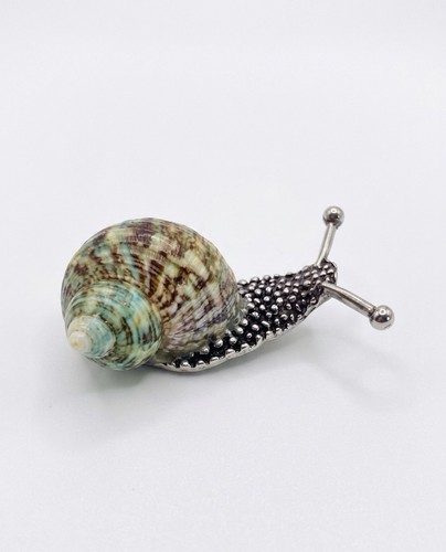 Broche argenté forme - en,