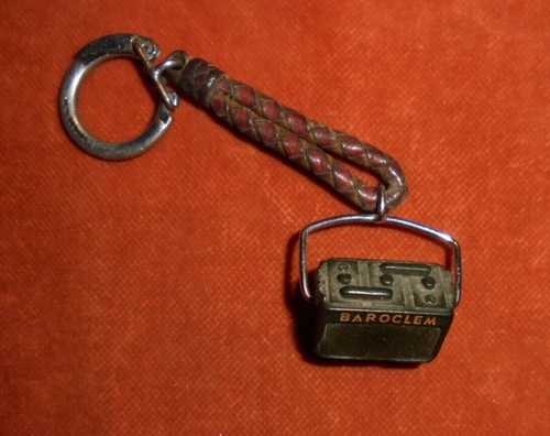 Porte clés key - porte-clés, accu