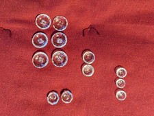 Lot de 13 boutons transparents 50's  forme coupelle de 11 à 18 mm