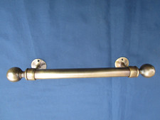 Poignée longue ancienne