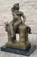 Sculpture statue bronze akt - statue, en